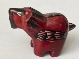 Leeuw zeepsteen klein rood